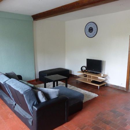 Jolie maison pour 4 à 6 personnes Ellon Exterior foto