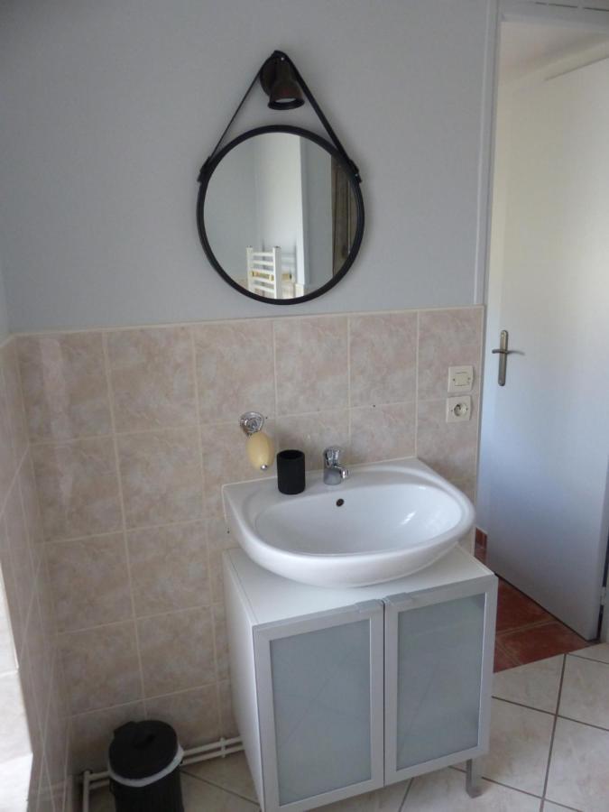 Jolie maison pour 4 à 6 personnes Ellon Exterior foto